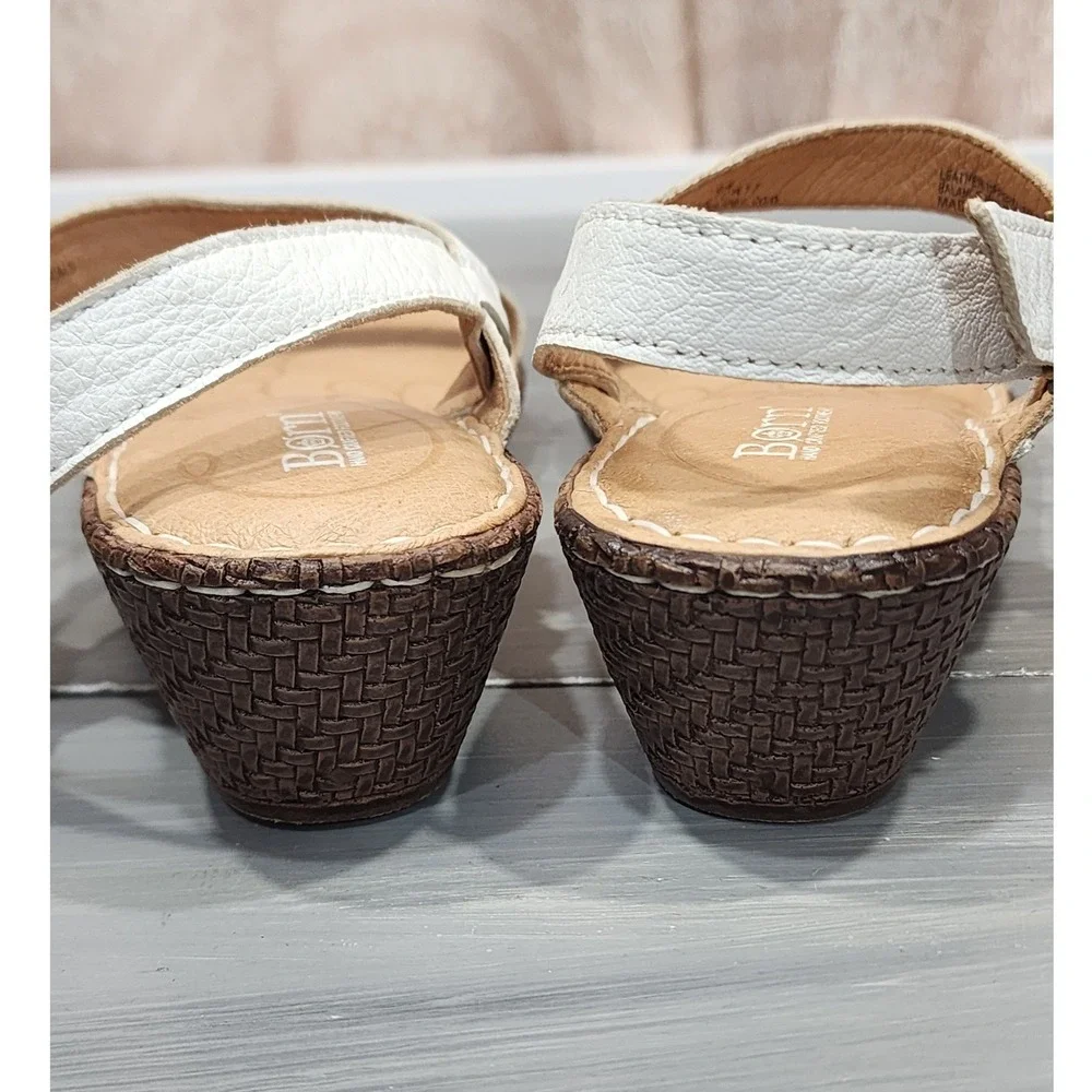 Born White Leather Wedge Sandals Womens 9M‎ Buckle Ankle Strap Boho
